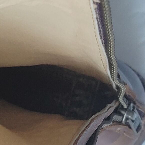 FRYE Womens PHILLIP HARNESS TALL Leather BOOTS Size 6 - Picture 11 of 12